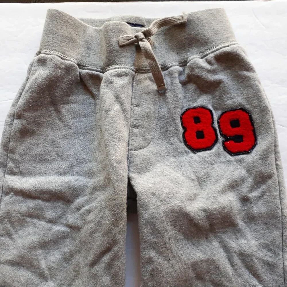 GAP boy sweatpants